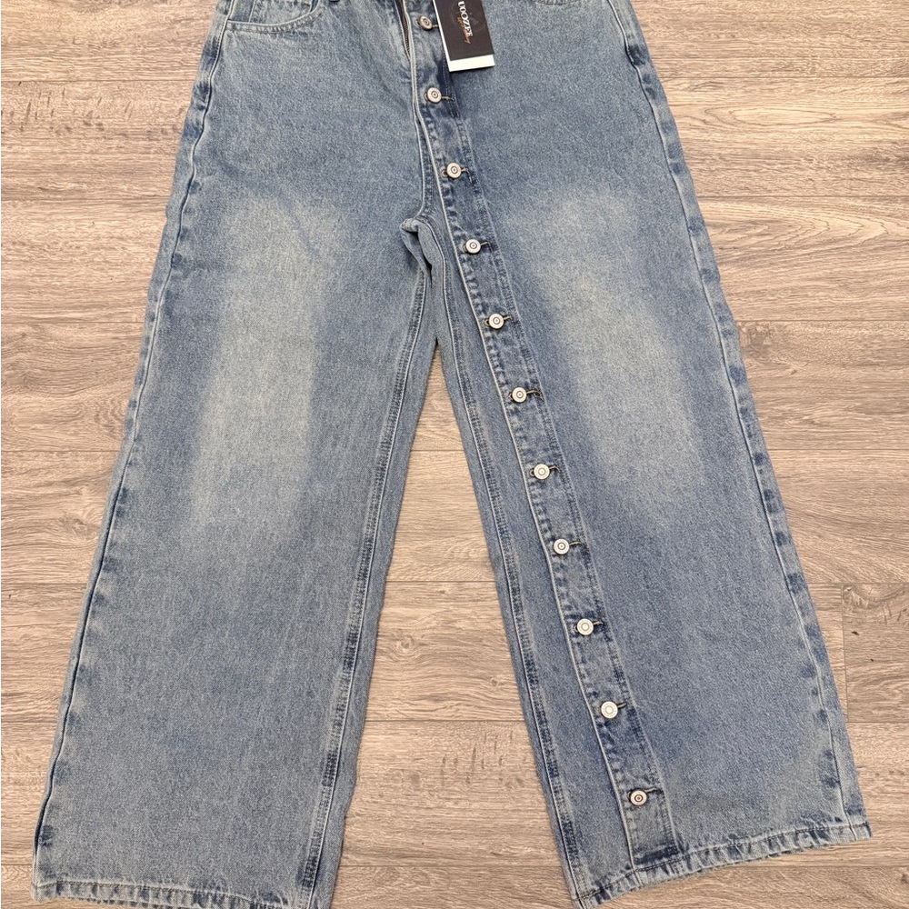 Wide Leg Button-Front Women's Jeans in Light Blue